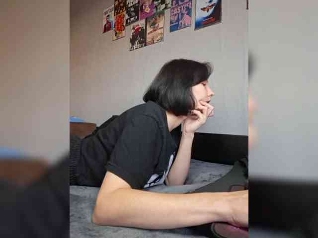 EnaVladiaa webcam
