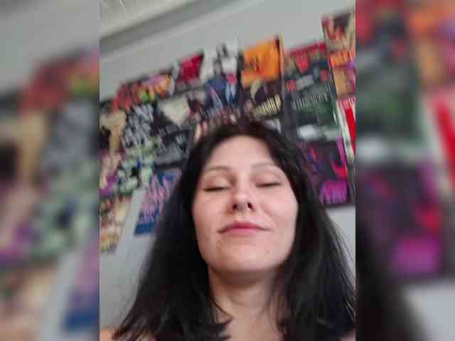 EnaVladiaa webcam