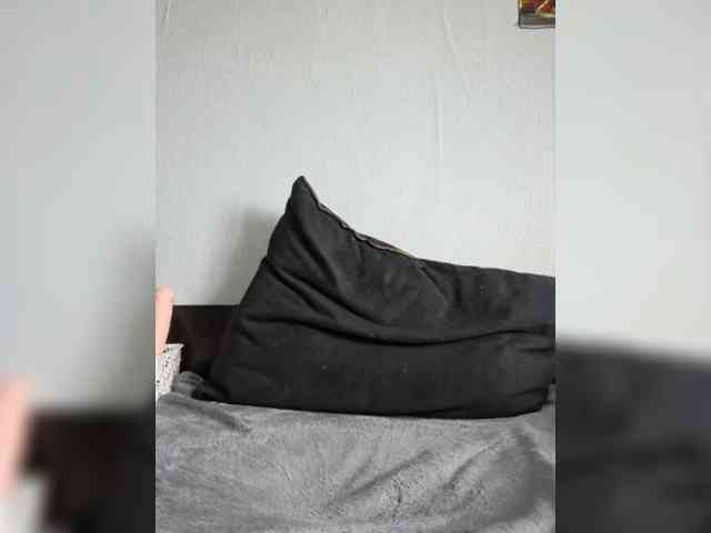 EnaVladiaa webcam