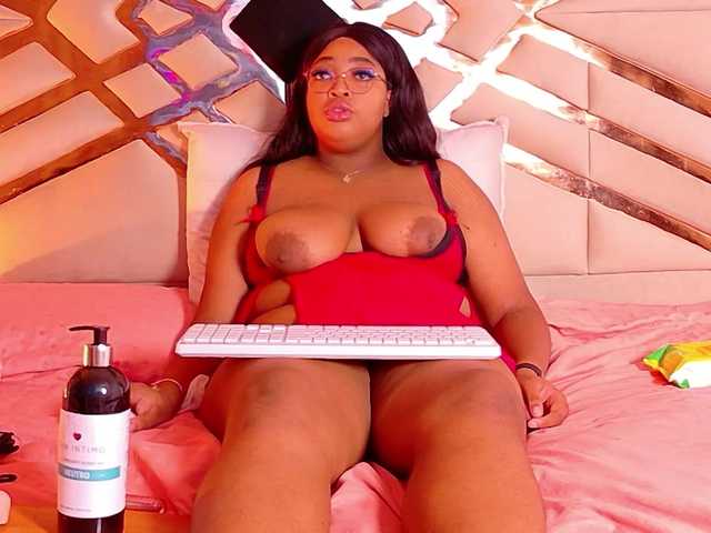DarkTabooGirl live cam on BongaCams