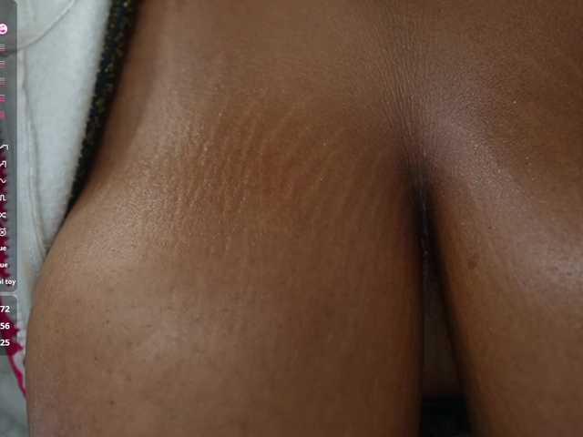 DarkTabooGirl live webcam show