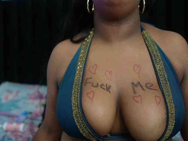 DarkTabooGirl webcam