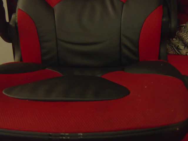 Maxi-max0 live cam