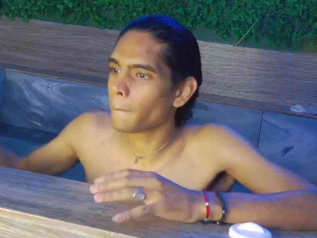 Maxi-max0 Maxi-max0