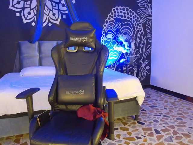 Sol-Hill- live cam on BongaCams