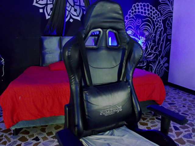 Sol-Hill- live cam on BongaCams