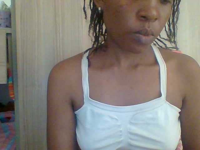 Hotchille live cam on BongaCams