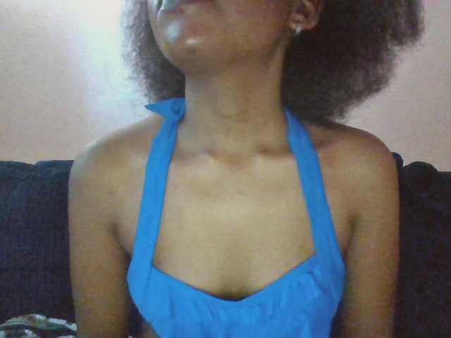 Hotchille live cam on BongaCams