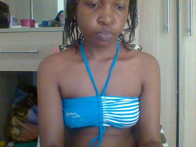 hotchille cam belle