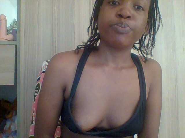 hotchille cam belle
