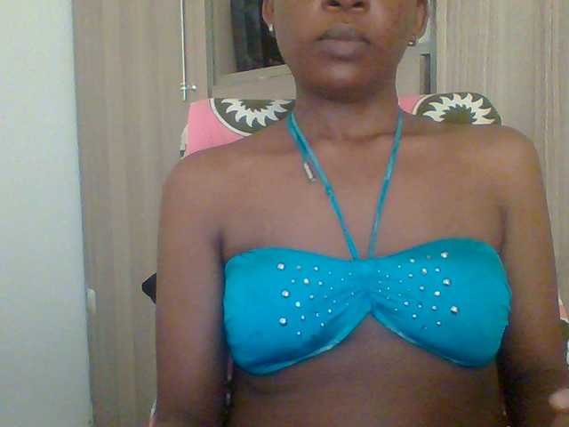Hotchille live cam on BongaCams