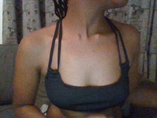 Hotchille live cam on BongaCams