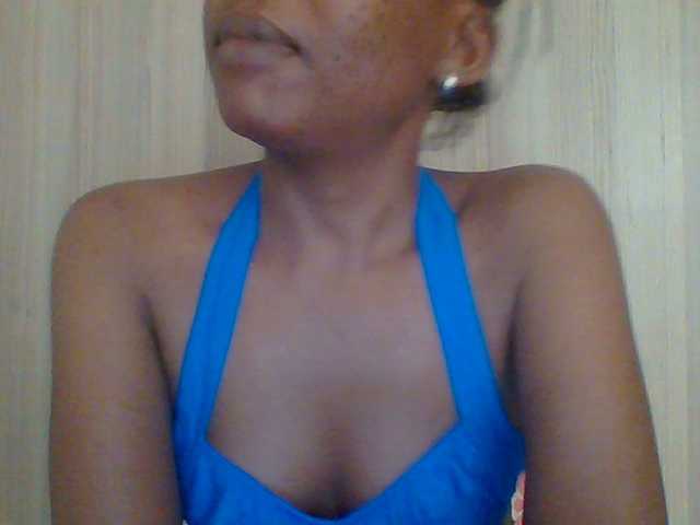 Hotchille live cam on BongaCams