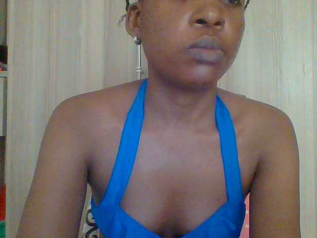 Hotchille Live Cam on BongaCams