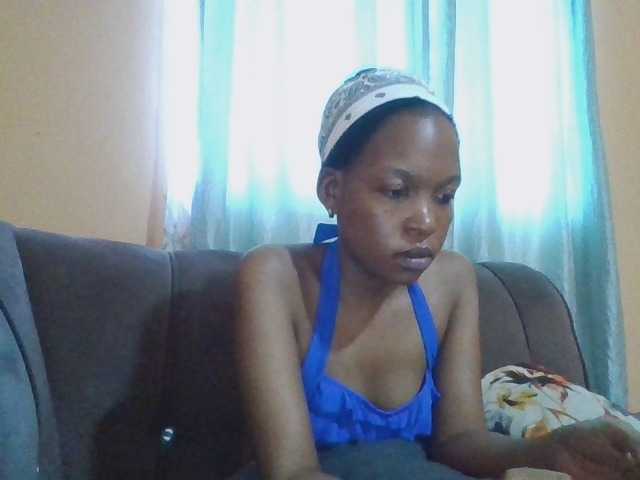 Hotchille live cam on BongaCams