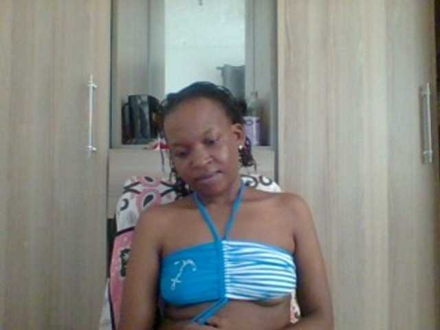 Hotchille live cam on UnifiedCams