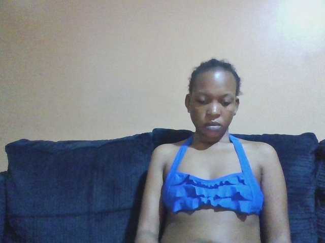 Hotchille live cam on BongaCams