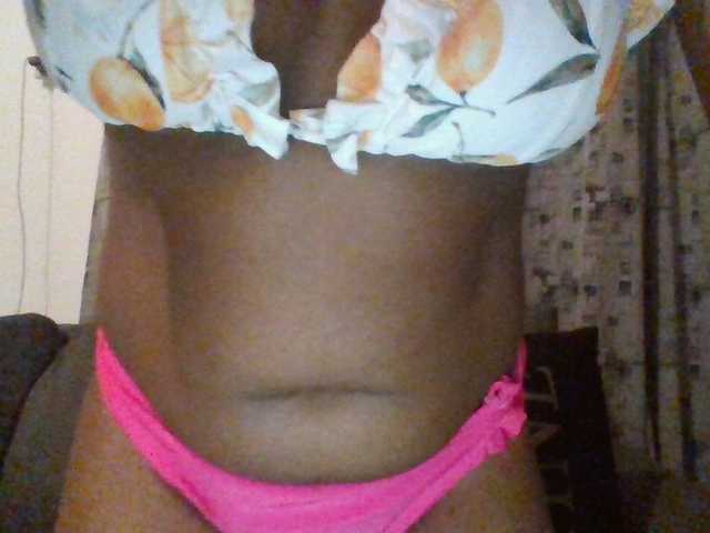 Hotchille live cam on BongaCams