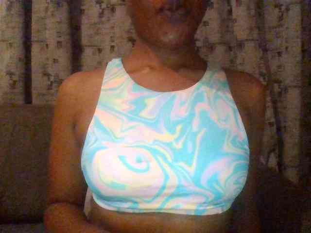 Hotchille Live Webcam on BongaCams