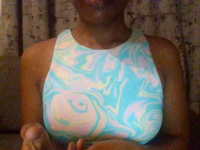 Hotchille Live Webcam on BongaCams