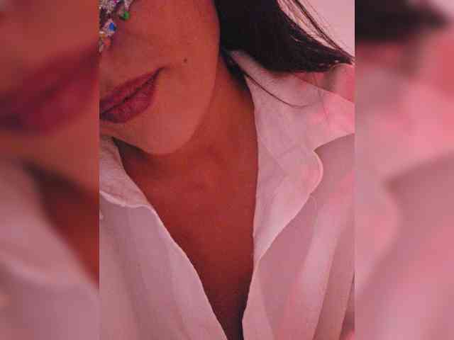 Adrianabella webcam