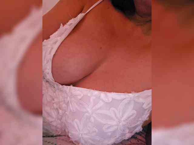 Adrianabella webcam