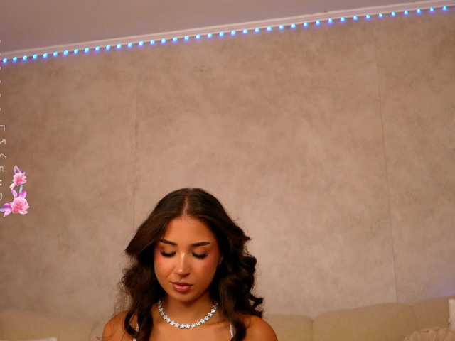 OliviasWays live cam on BongaCams