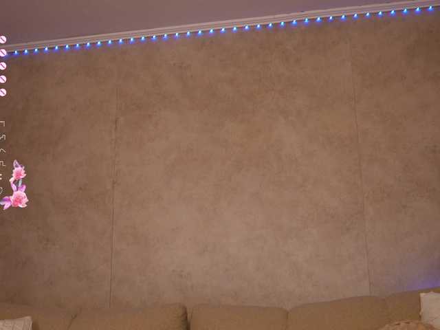 OliviasWays live cam on BongaCams