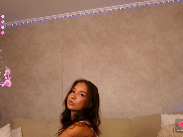 OliviasWays live cam on BongaCams