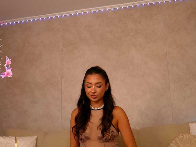 OliviasWays live cam on BongaCams