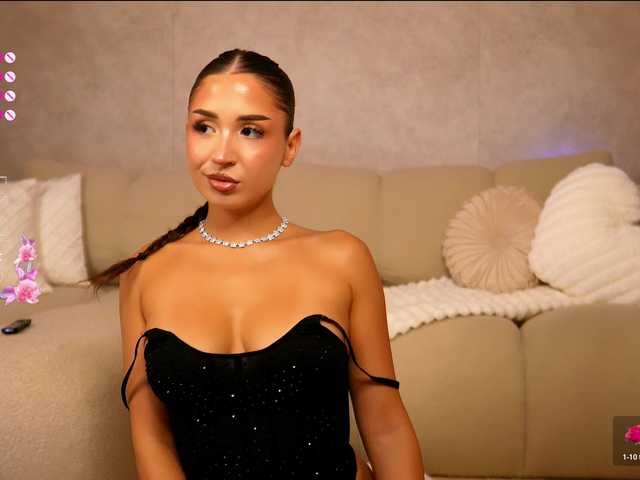 OliviasWays live cam on BongaCams