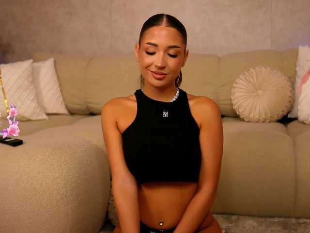 OliviasWays live cam on BongaCams