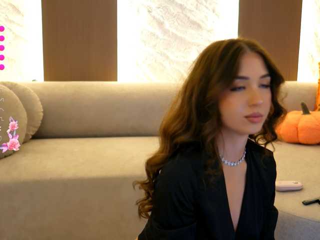OliviasWays live cam on BongaCams