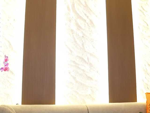 OliviasWays live cam on BongaCams