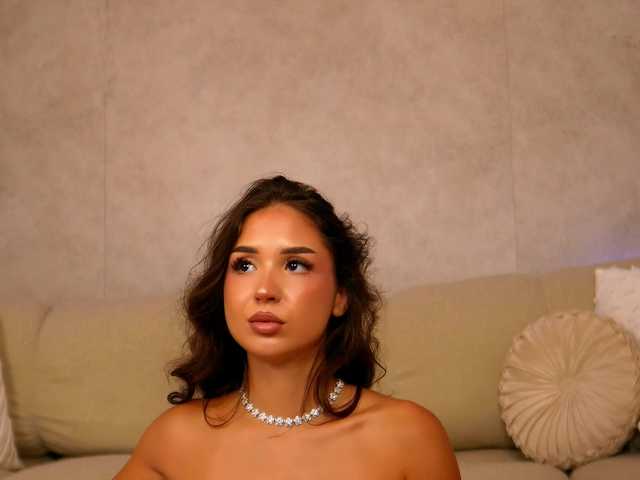 OliviasWays live cam on BongaCams