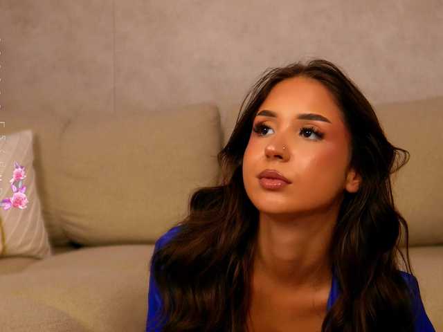 OliviasWays live cam on BongaCams