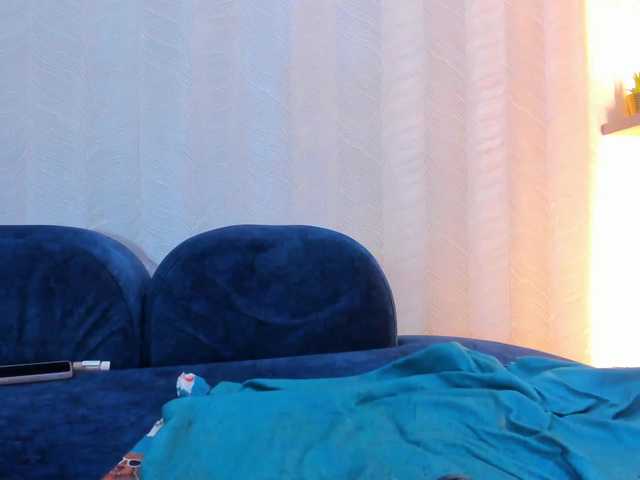 Naomi-Viper live cam on BongaCams