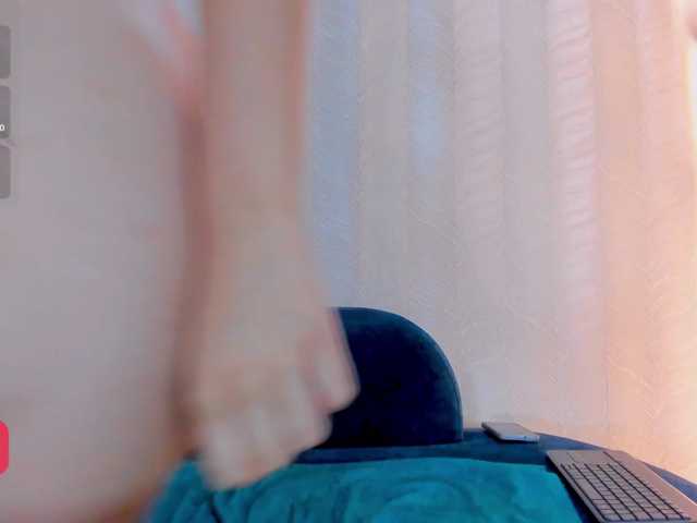 Naomi-Viper live cam on BongaCams