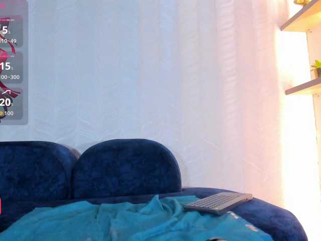 Naomi-Viper live cam on BongaCams
