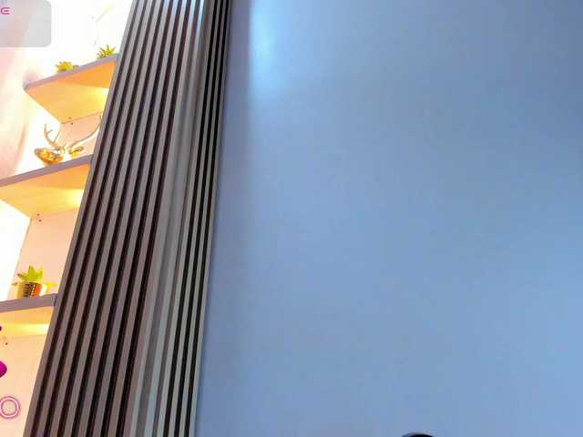 Naomi-Viper live cam on BongaCams