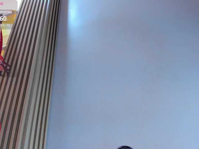 Naomi-Viper live cam on BongaCams