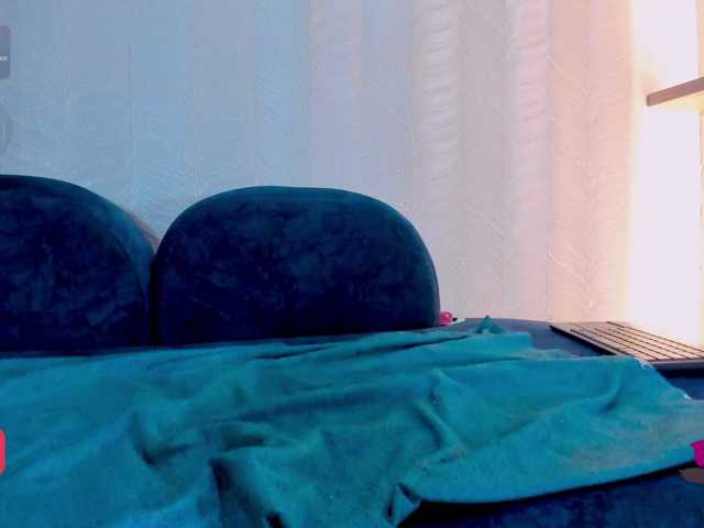 Naomi-Viper live cam on BongaCams