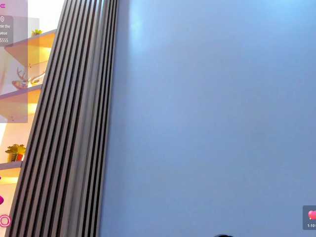 Naomi-Viper live webcam show
