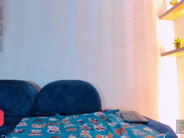 Naomi-Viper live cam on BongaCams
