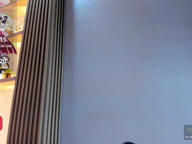 Naomi-Viper live cam on BongaCams