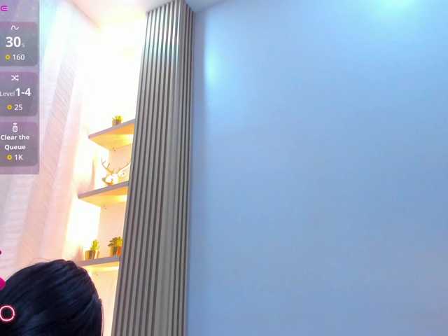 Naomi-Viper live cam on BongaCams