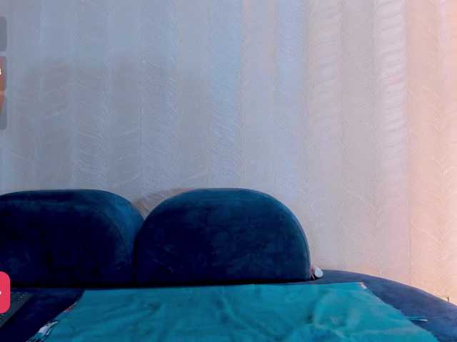 Naomi-Viper live cam on BongaCams