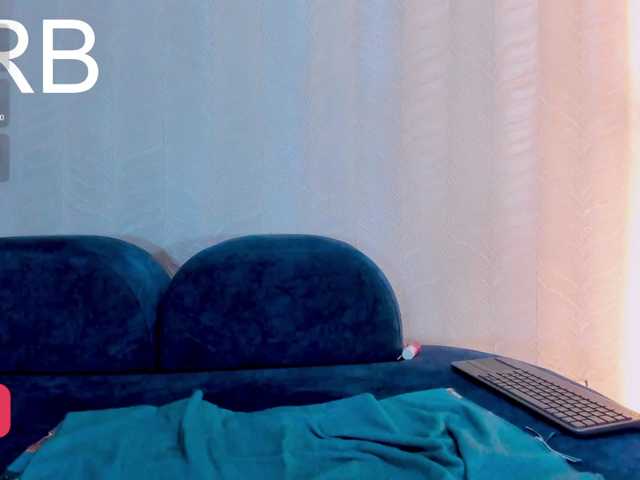 Naomi-Viper live cam on BongaCams