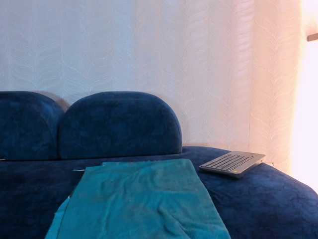 Naomi-Viper, live now on BongaCams