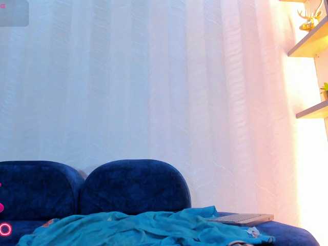 Naomi-Viper live cam on BongaCams